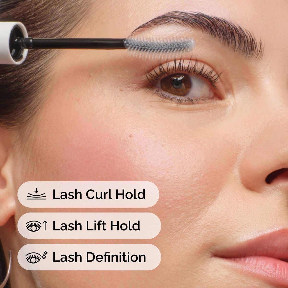 lash-curl-finisher-t5 ord-lash-curl-finisher-model-application-with-benefits.jpg