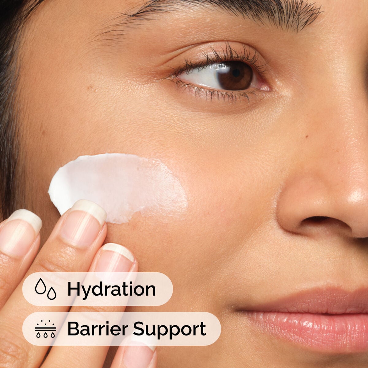 natural-moisturizing-factors-ha-o2 ord-natural-moisturizing-factors-ha-model-application-with-benefits.jpg