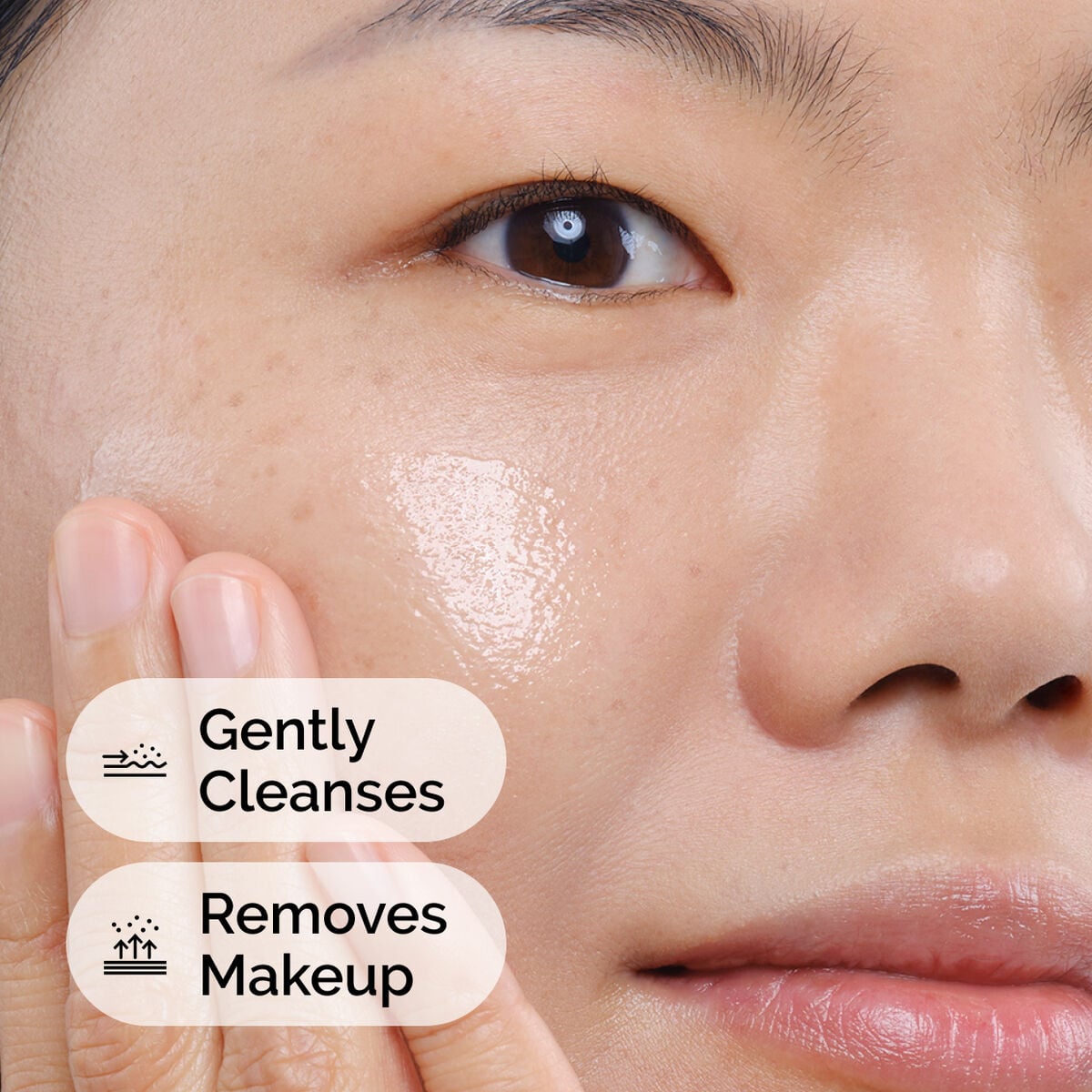 squalane-cleanser-p9 ord-squalane-cleanser-model-application-with-benefits.jpg